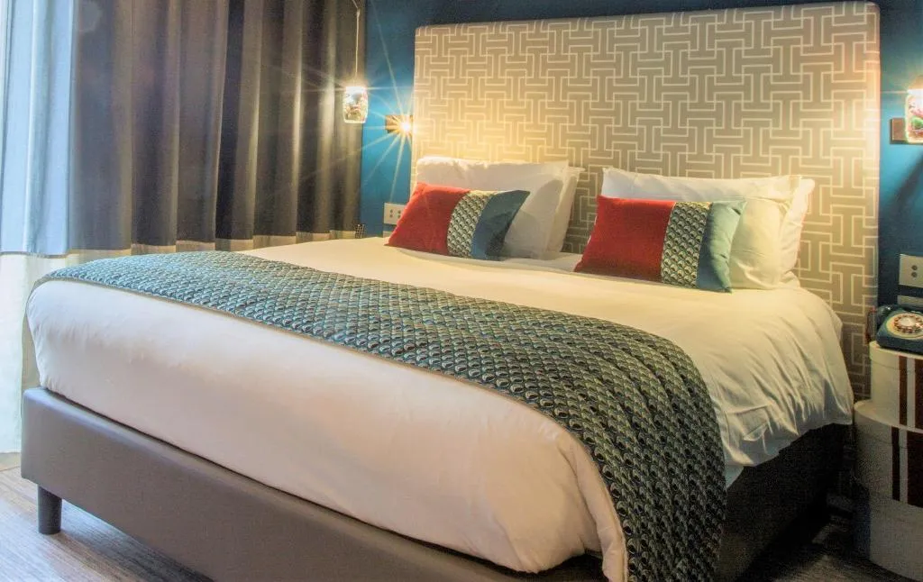 DOUBLE QUEEN SIZE BED Room, Hotel Indigo Milan - Corso Monforte, Milan