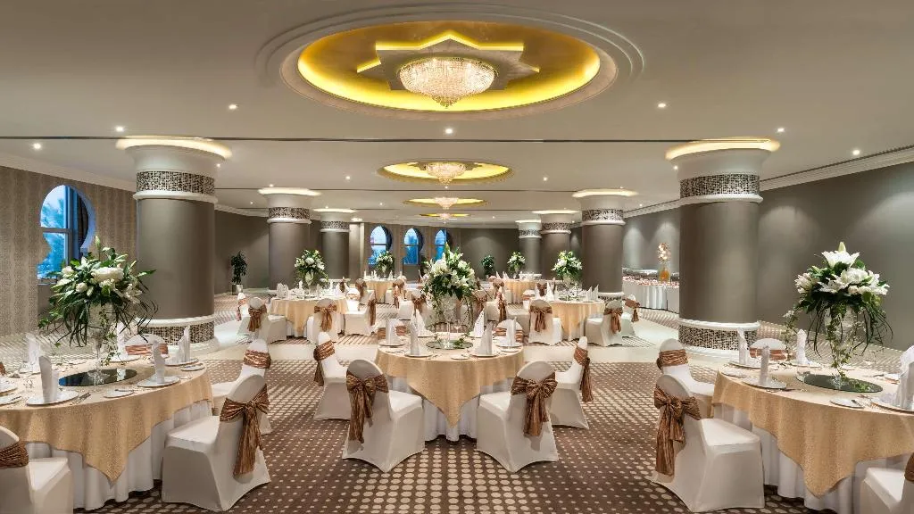 Restaurant, Ajman hotel, Dubai
