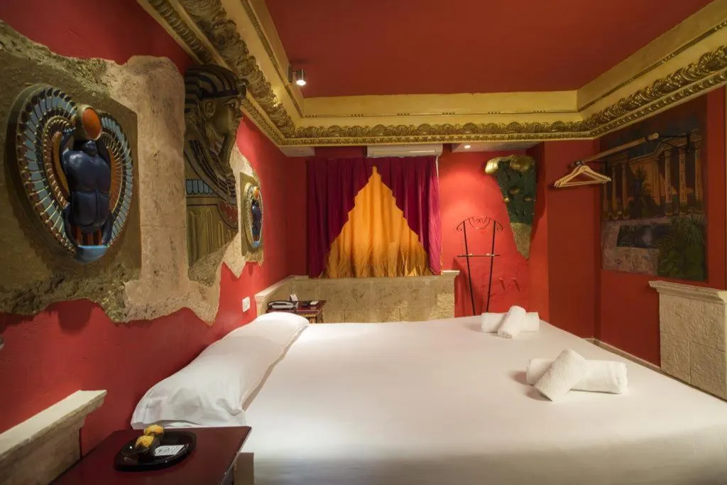 Room, Casual Civilizaciones Valencia, Valencia