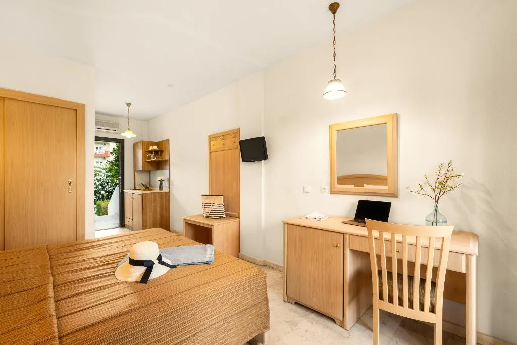 STUDIO PROMO Room, Chrousso Village, Halkidiki