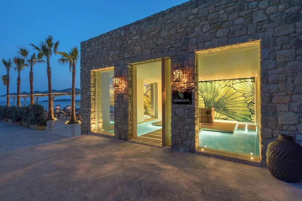 Sports and Entertainment, Santa Marina, Mykonos