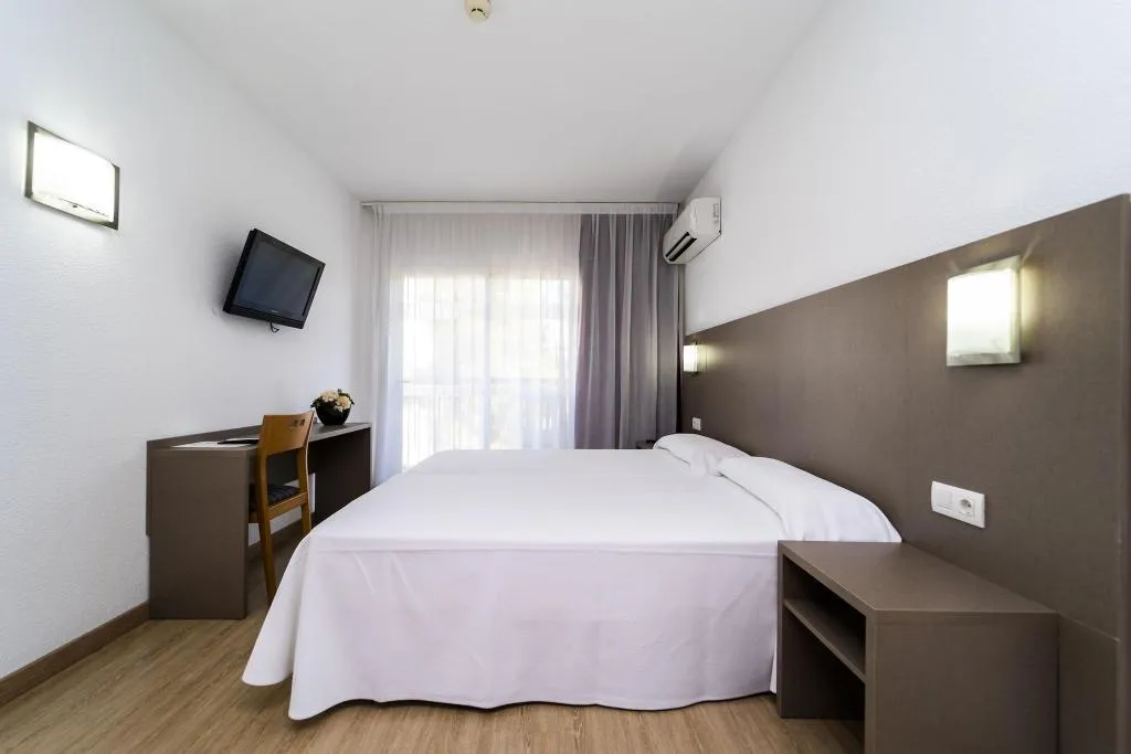 Room, Montesol Benidorm, Costa Blanca