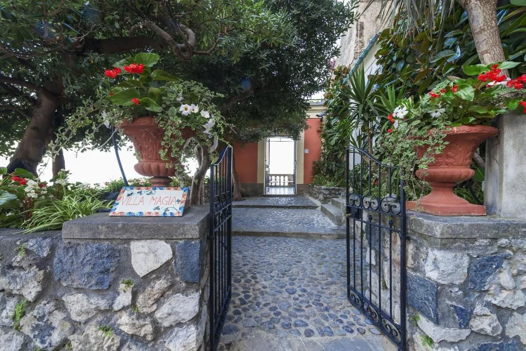 Terrace, Villa Magia, Naples