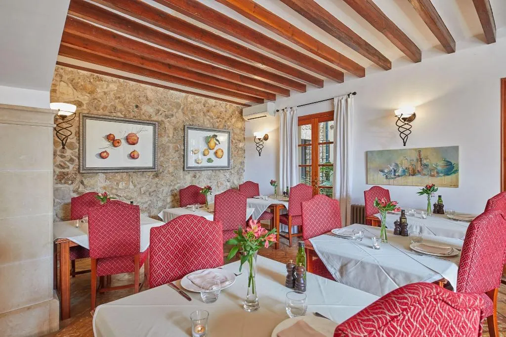Restaurant, Cas Comte Petit Hotel & Spa, Majorca