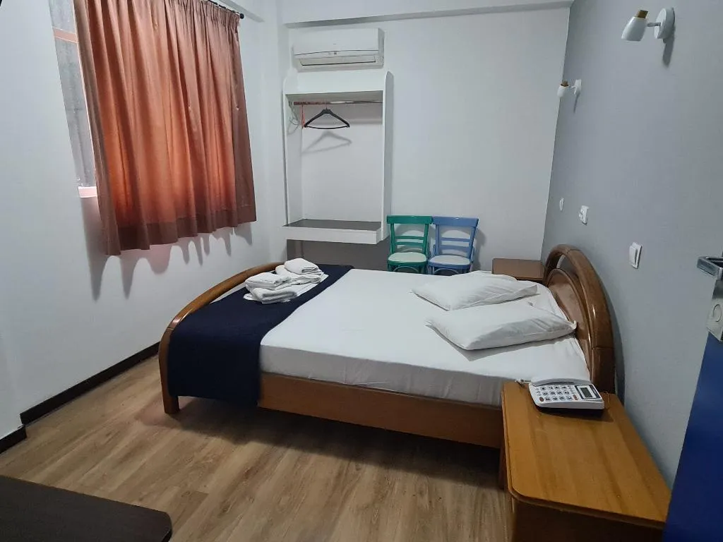 Double or Twin ECONOMY Room, Sparta Team Hotel- Hostel, Athens