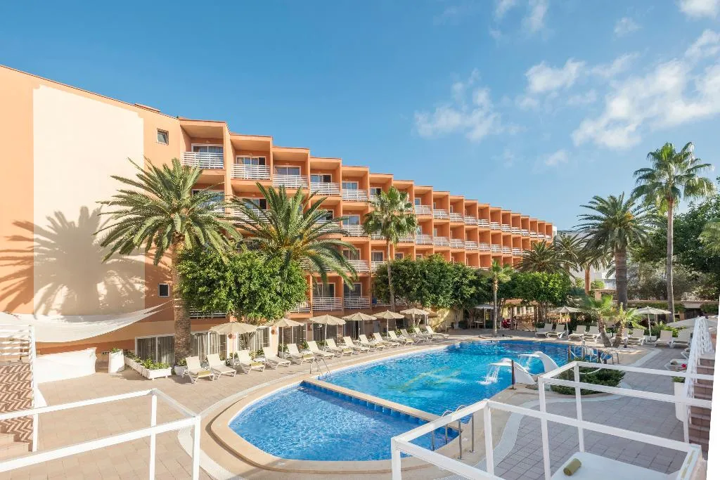 Pool, whala!isabela, Majorca