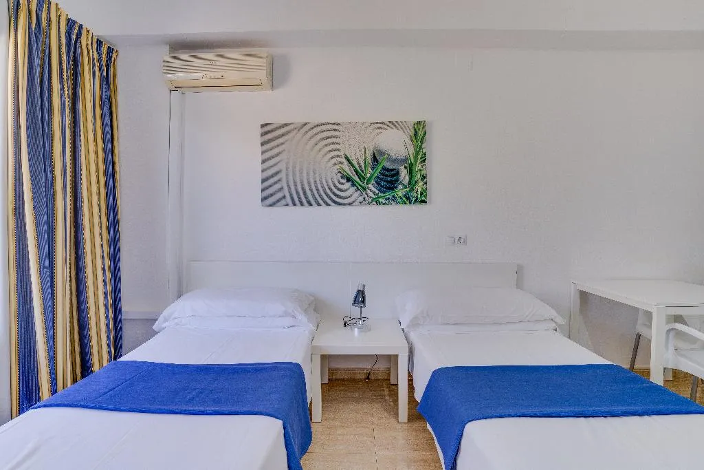 STUDIO POOL VIEW Room, Las Palomas Econotels, Majorca
