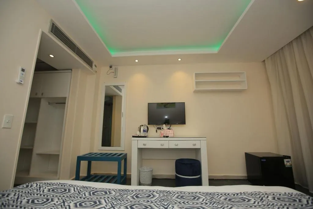 Room, Turquoise Pyramids Hotel, Cairo