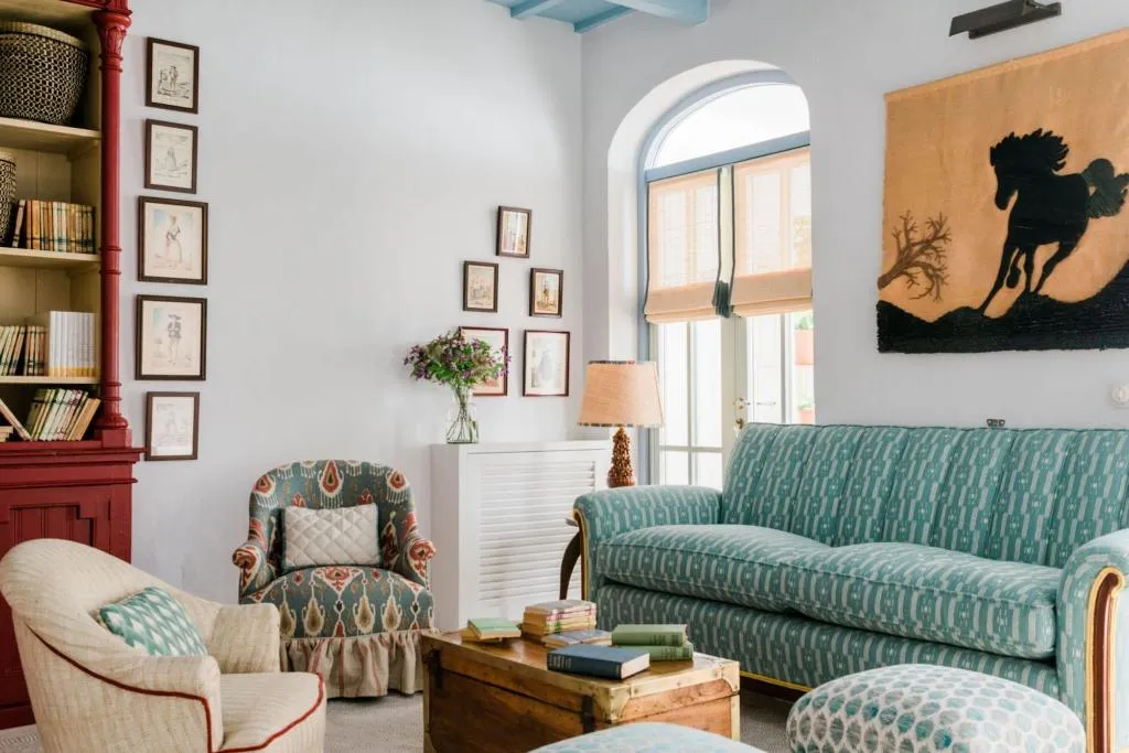 Lobby, Cristine Bedfor, Menorca