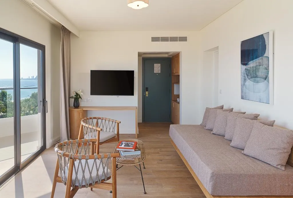 SUITE SEA VIEW Room, The GrandResort-Leonardo Limited Edition, Cyprus