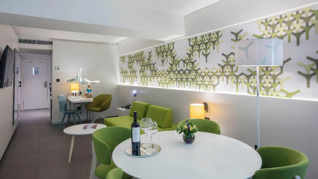 JUNIOR SUITE WITH BALCONY Room, Bluesun hotel Berulia, Split