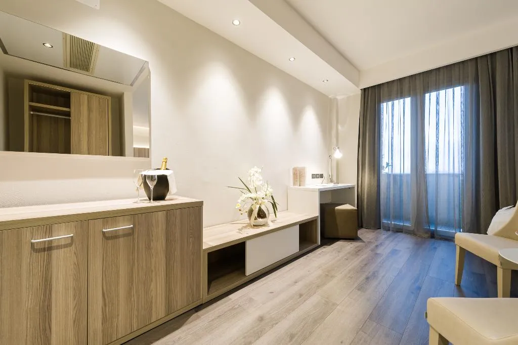 JUNIOR SUITE STANDARD Room, Garden, Perugia