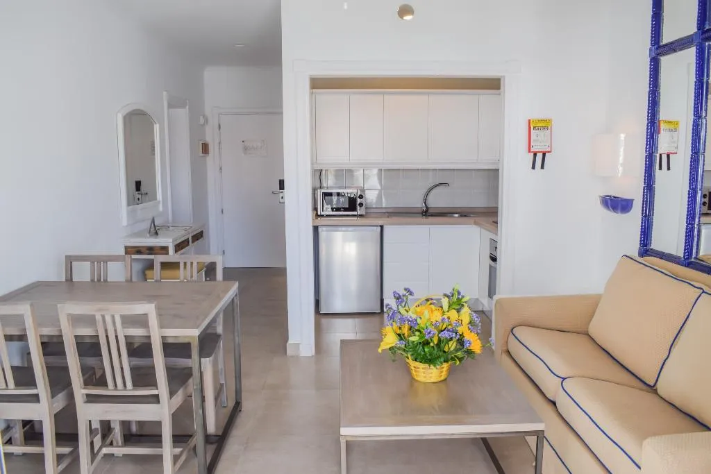 APARTMENT ONE BEDROOM Room, Parque del Sol, Tenerife