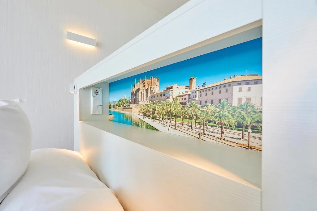 DOUBLE BAY VIEW Room, Negresco, Majorca