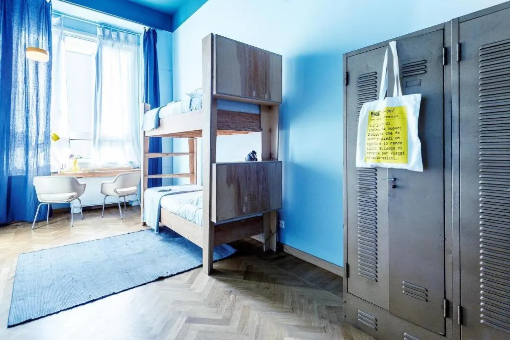 Room, Casa Base, Milan
