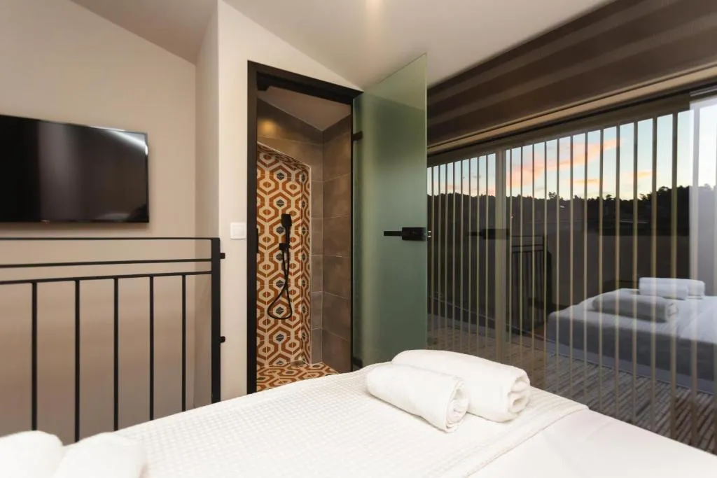 DOUBLE STANDARD Room, Amoessa Boutique, Halkidiki