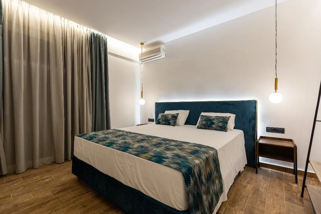 SUITE DELUXE WITH BALCONY Room, Sirocco hotel, Corfu