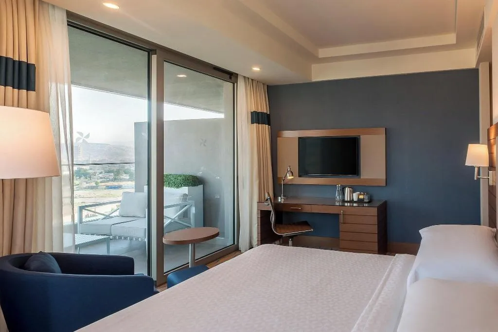 Room, Four Points By Sheraton Izmir, Izmir