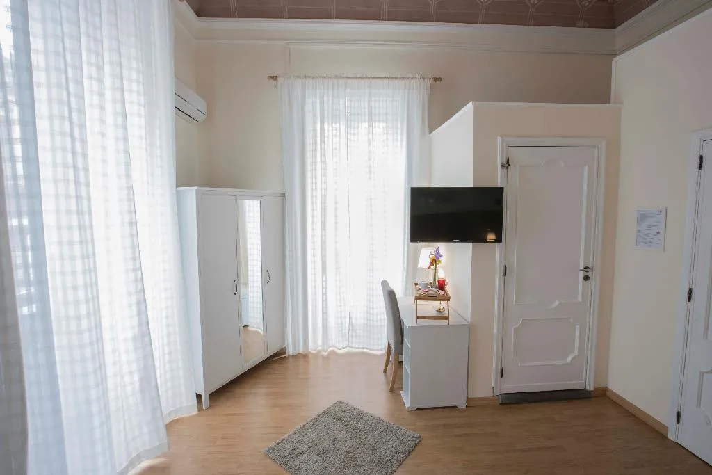 Room, Dimora Novecento, Catania