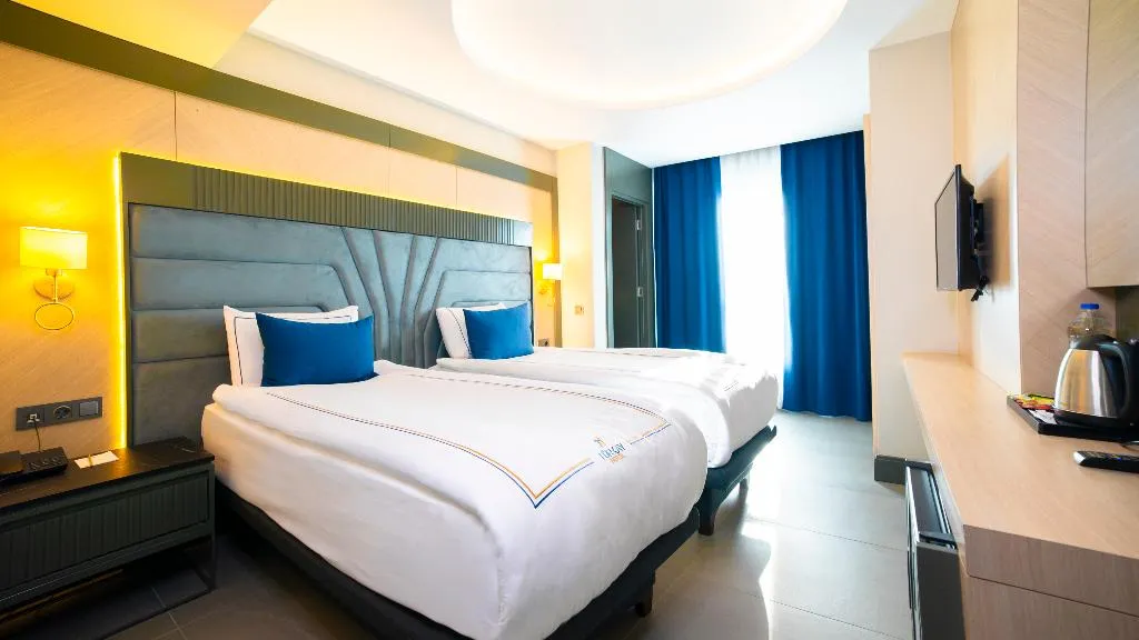 Double or Twin DELUXE SEA VIEW Room, Turkay Hotel, Antalya