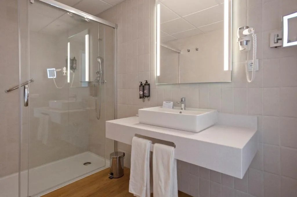 FAMILY ROOM CAPACITY 4 Room, Best Terramarina, Costa Brava