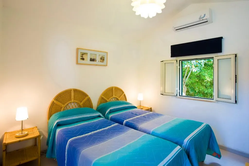 BUNGALOW CAPACITY 2 Room, Esperidi Resort, Naples