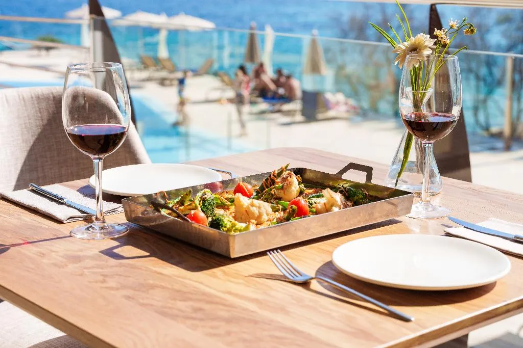 Restaurant, Cabau Bahia Camp de Mar Suites, Majorca