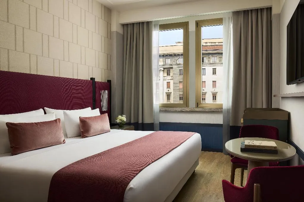 DOUBLE PREMIUM WITH VIEWS Room, Tivoli President Milano Hotel, Milan