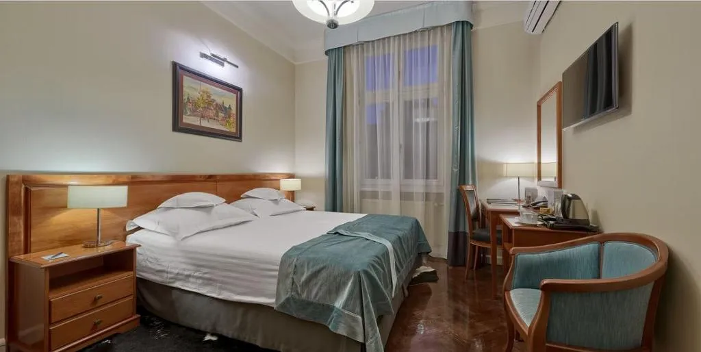 Double or Twin SUPERIOR Room, Senacki, Krakow