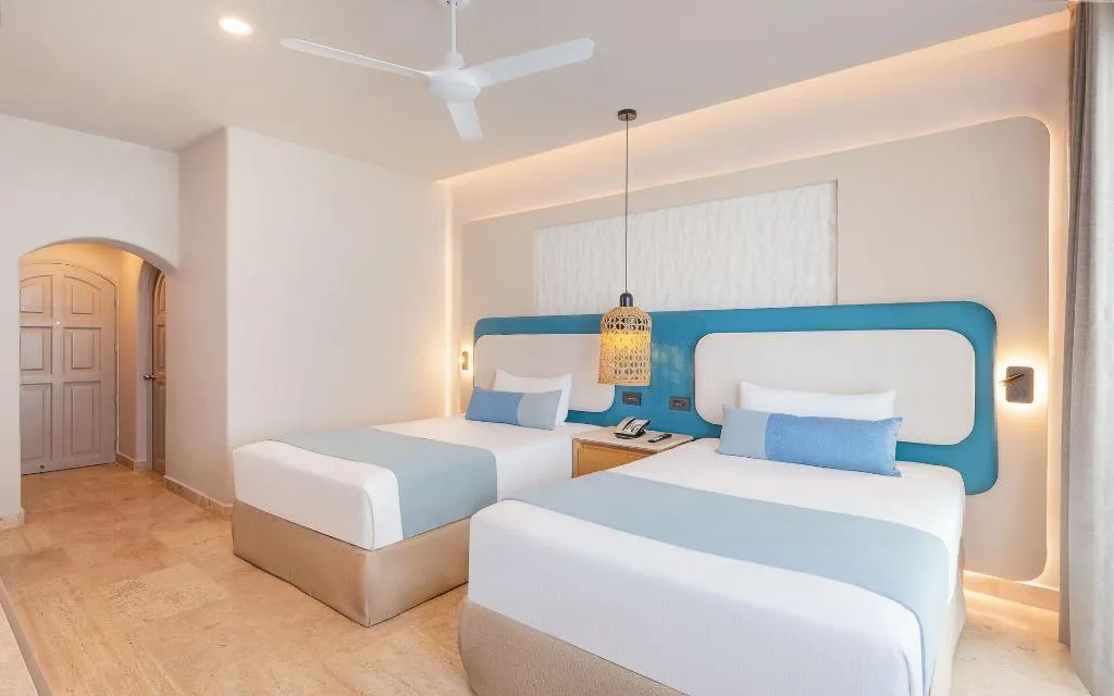 DOUBLE DELUXE OCEAN VIEW Room, GR Caribe Deluxe All Inclusive Resort, Cancun Area