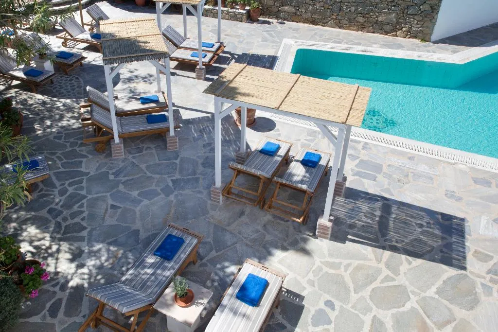 Pool, Despotiko, Mykonos