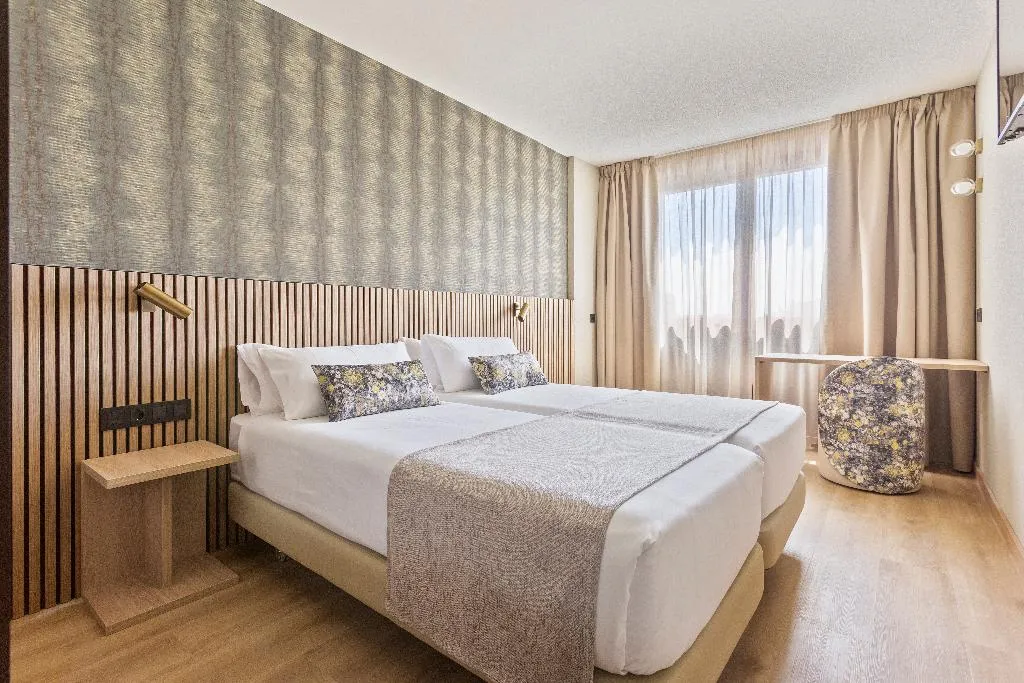 Double or Twin SUPERIOR Room, Acta Piramides, Madrid