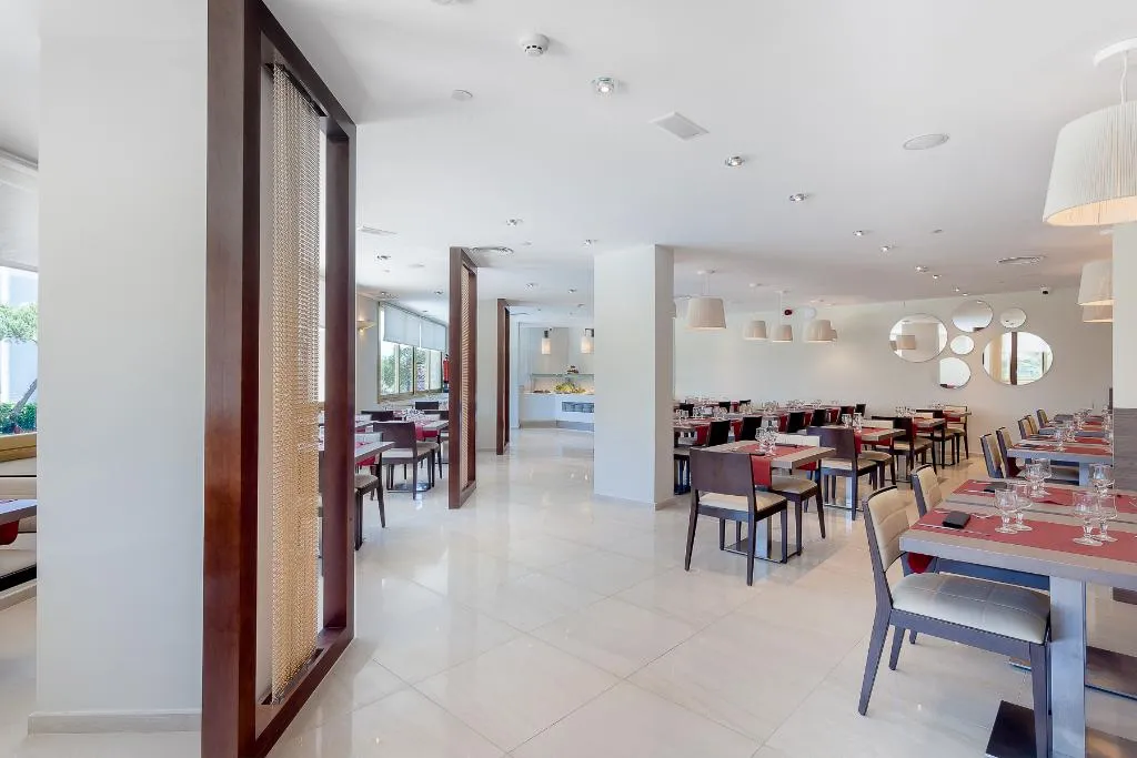 Restaurant, Beverly Park, Costa Brava