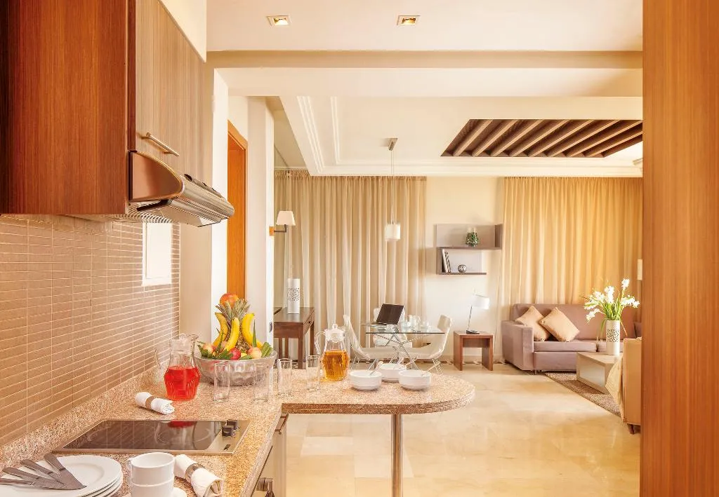 SUITE CAPACITY 1 Room, Le Vizir Center Park & Resort, Marrakech