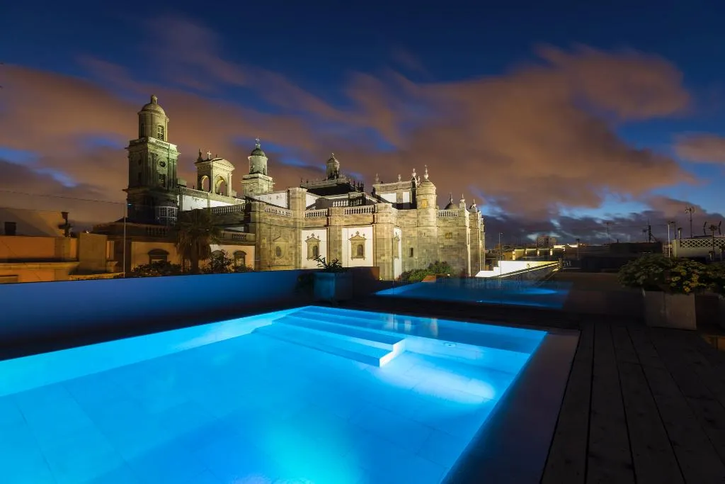 Pool, VEINTIUNO Emblematic Hotels by Airnest, Gran Canaria