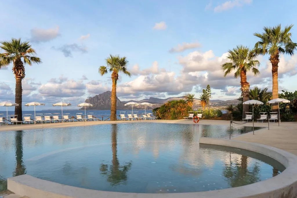 Pool, La Tonnara di Bonagia, Trapani