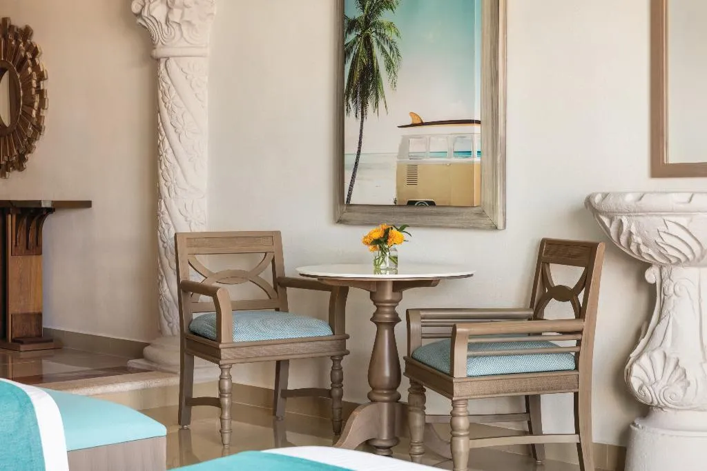 JUNIOR SUITE OCEAN VIEW TWO QUEEN BEDS Room, Wyndham Alltra Playa del Carmen Adults Only All In, Playa Del Carmen