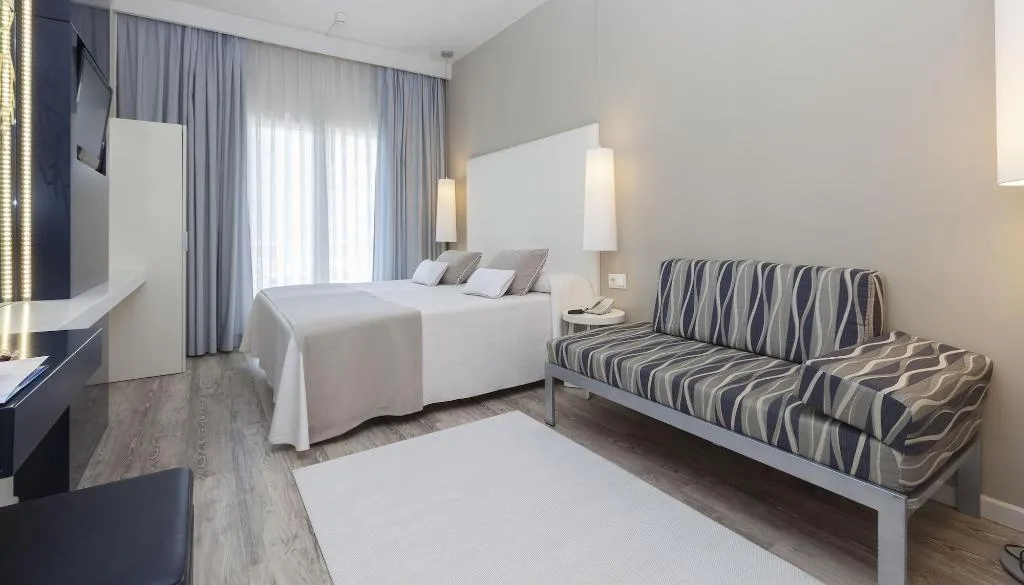 Room, Canyelles Marina 3000, Costa Brava