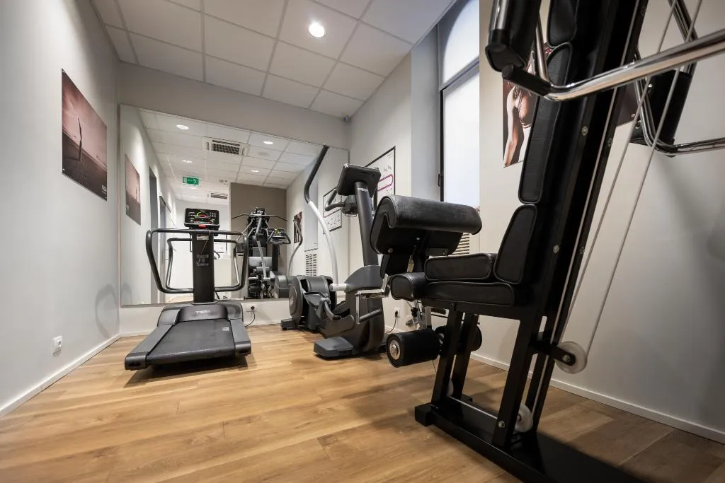 Sports and Entertainment, Worldhotel Casati 18, Milan