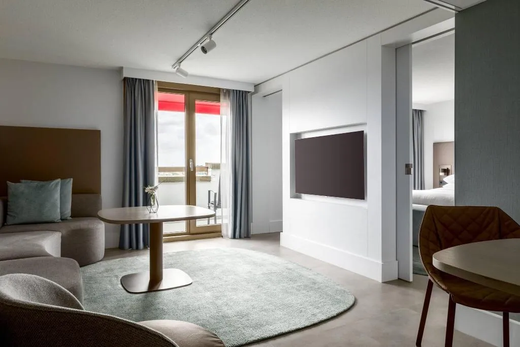 Room, Amsterdam Marriott Hotel, Amsterdam