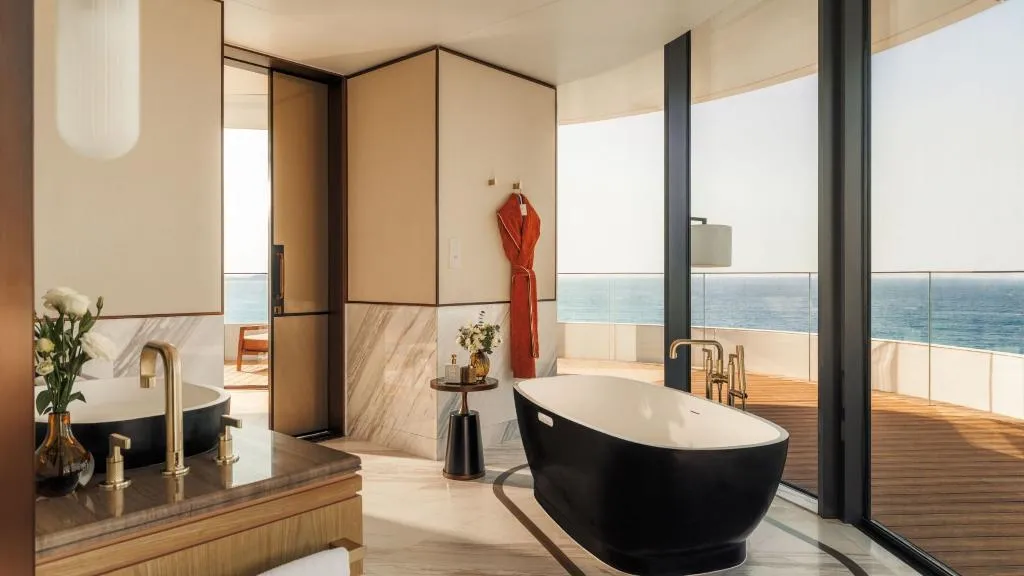 DOUBLE OCEAN FRONT ONE BEDROOM Room, Jumeirah Marsa Al Arab, Dubai