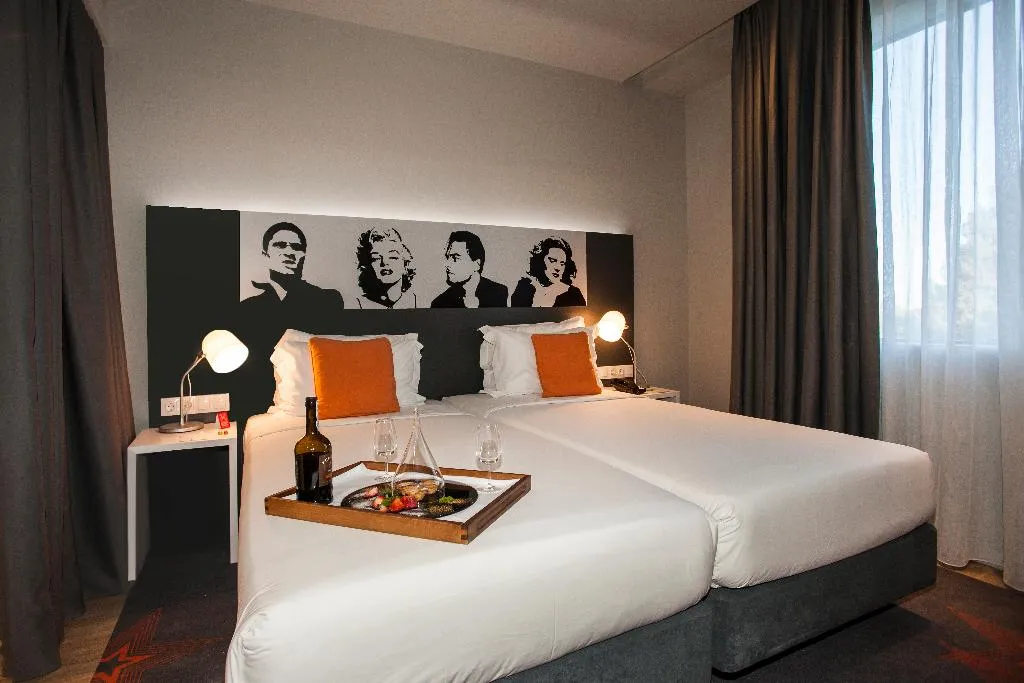 DOUBLE STANDARD Room, Star Inn Lisboa, Lisbon