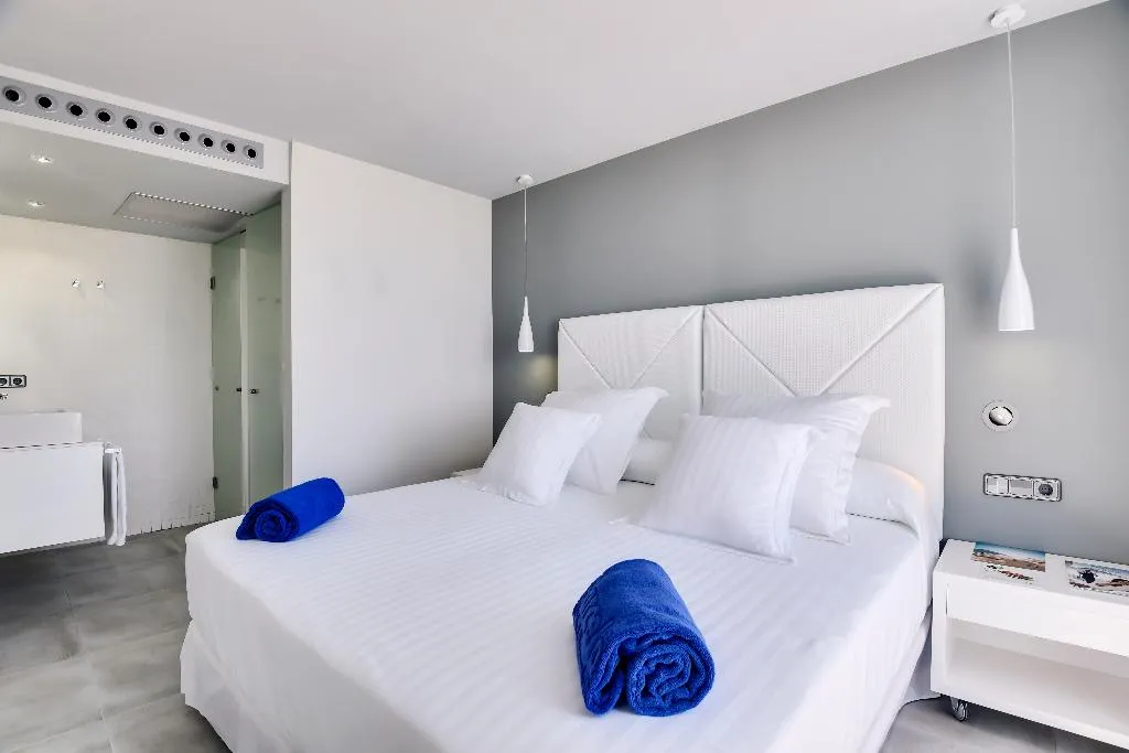 JUNIOR SUITE STANDARD Room, Barcelo Teguise Beach, Lanzarote