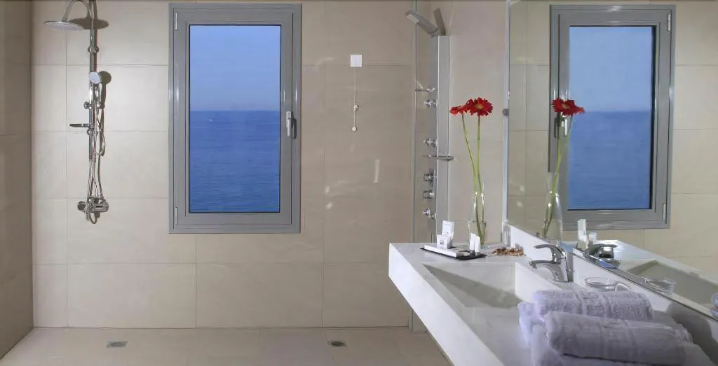 Room, Mare Dei Suites Hotel, Santorini