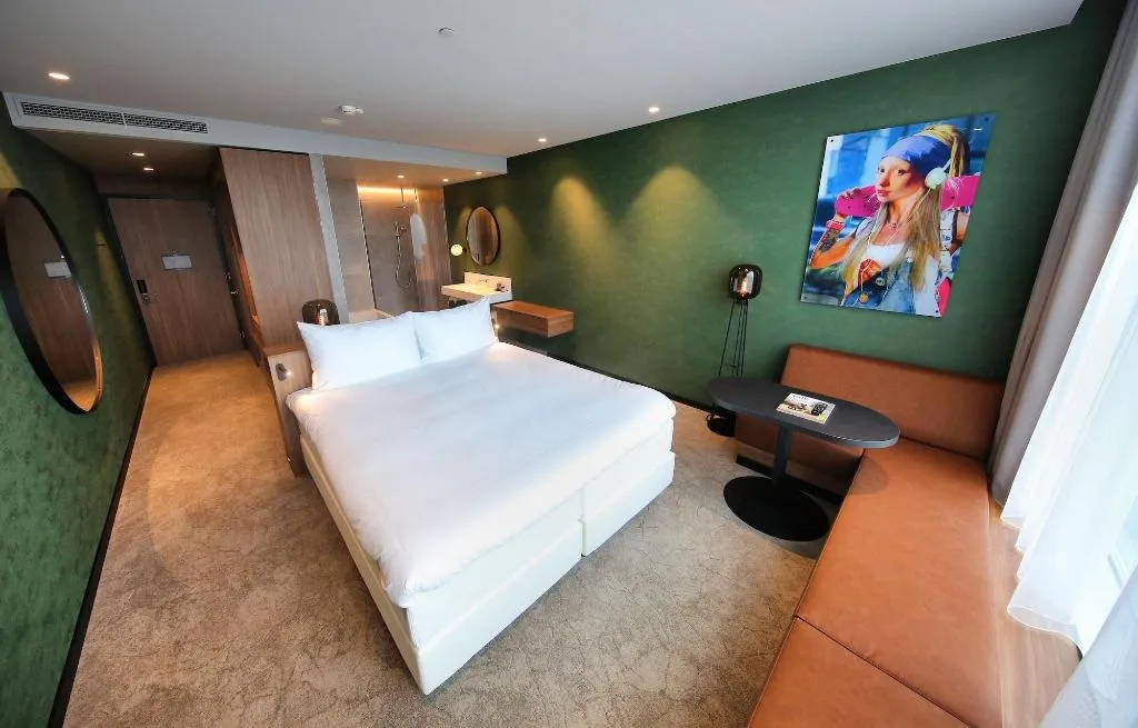 Room, Van der Valk Hotel Amsterdam Zuidas, Amsterdam