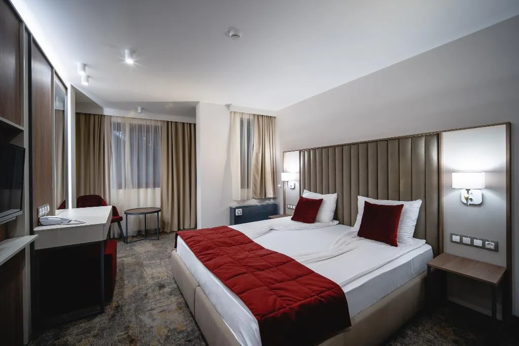 DOUBLE DELUXE SEA VIEW Room, Saint George hotel & Spa, Bourgas