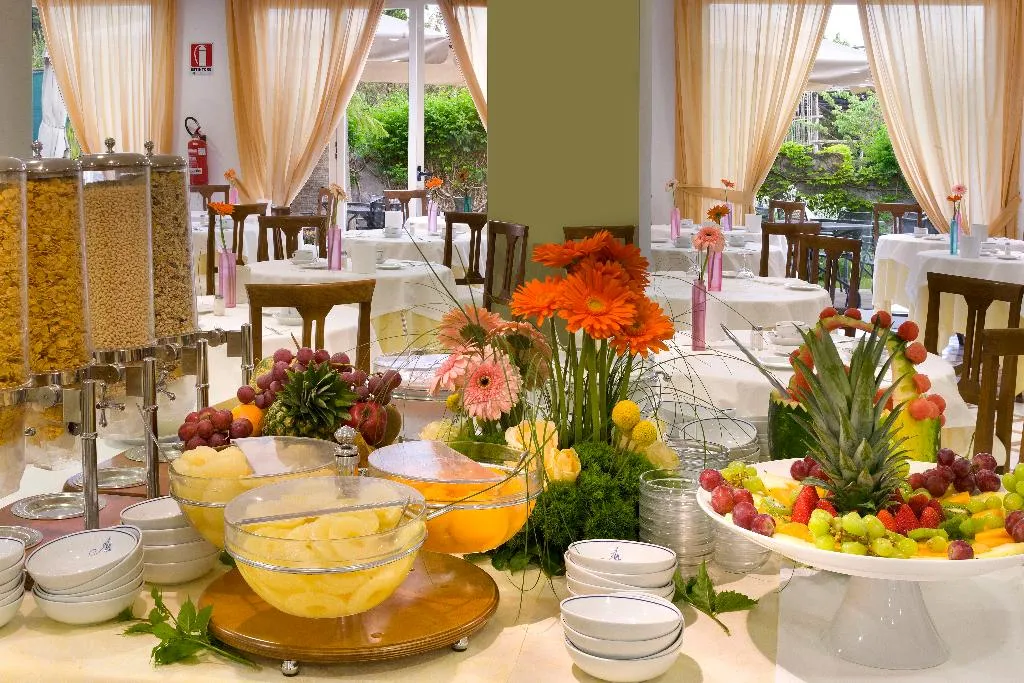 Restaurant, Hotel Alpha, Naples