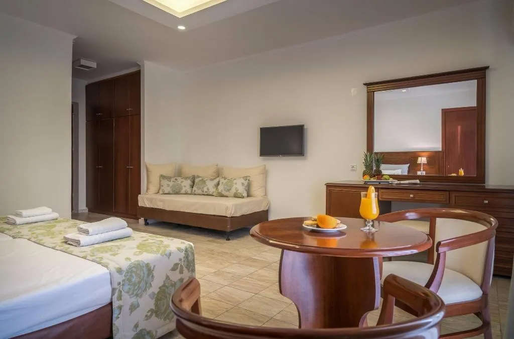 TRIPLE DELUXE Room, Zante Park Hotel, BW Premier Collection, Zante