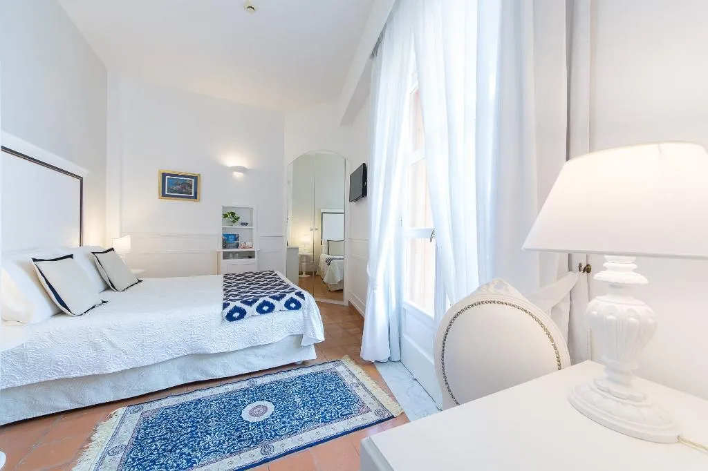 TRIPLE COMFORT Room, Hotel Villa Romana & SPA, Naples