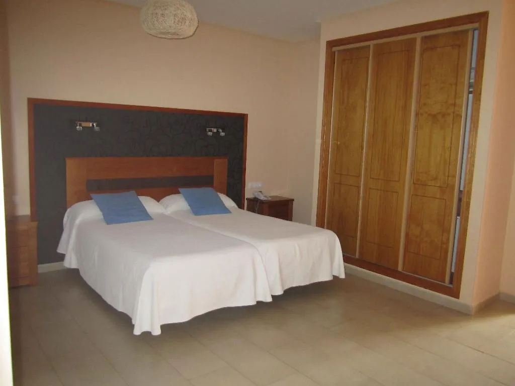 Double or Twin STANDARD Room, Sierra Luz, Seville